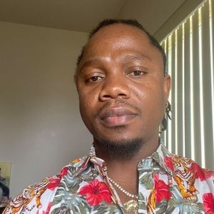 Meet your Posher, Henry